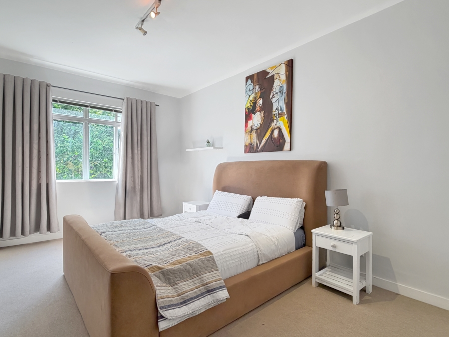 3 Bedroom Property for Sale in Gardens Western Cape